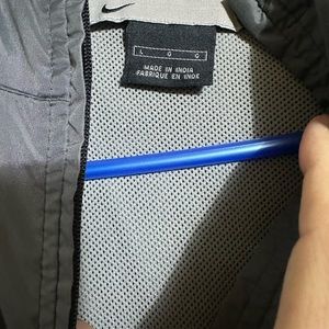 Nike windbreaker sweater